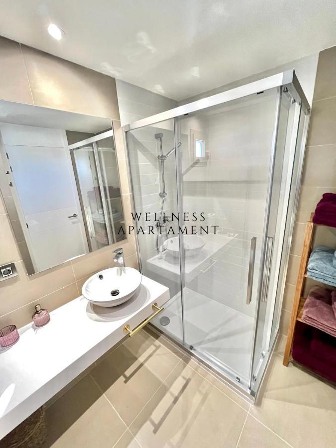 Intempo Sky Wellness Apartment Benidorm